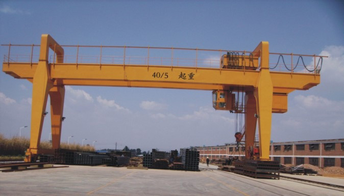 MH型電動門式起重機(jī)